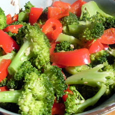 Broccoli with Fennel and Red Bell Pepper