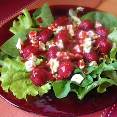 Mixed Green Salad With Strawberry Vinaigrette
