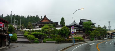 Higashiyama Temple Trail Start