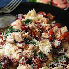 Chicken and Bow Tie Pasta