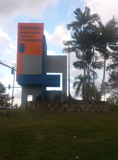 Guaynabo Sculpture 