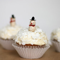 Snow-topped Holiday Cupcakes