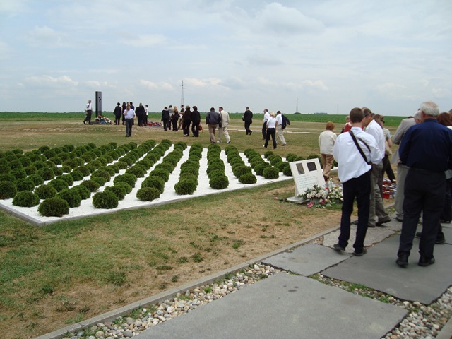 [Vukovar 015.jpg]
