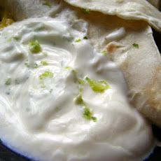Lime Crema for Chili, Tacos, Fajitas and More