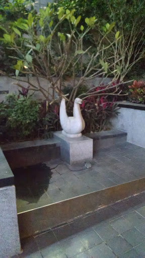 The Duck outside the Oriental Vision