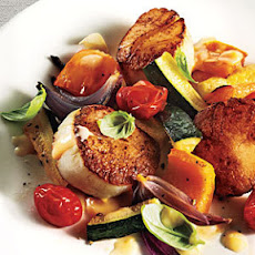 Seared Scallops with Summer Vegetables and Beurre Blanc