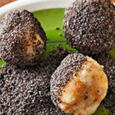 Poppyseed Cake Balls