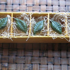 White Chocolate Green Tea Leaves