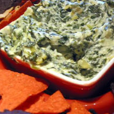 Easy and Delicious Spinach and Artichoke Dip