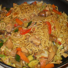 Poodle Doodle (Malaysian Noodle Stir-Fry)