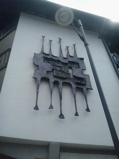Sculpture on the Wall