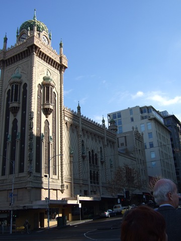[2008_0805melbourne0088[2].jpg]