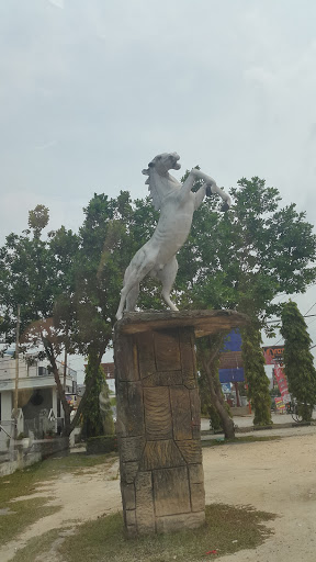 Riau Pos Statue