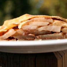 Papa's apple cardamom pie