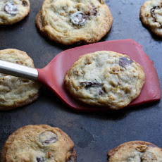 Banana, Chocolate Chip & Granola Cookies