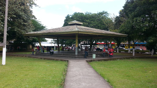 Parque De Guacimo