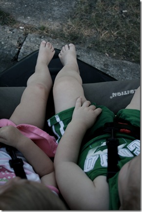 feet