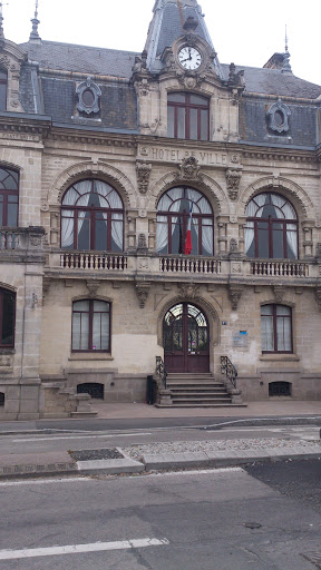 Mairie De Doulon