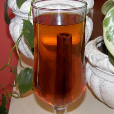 Hot Mulled Cider (Après-Ski Slammer)