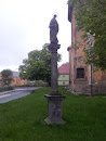 Sedlec kostel socha