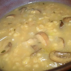 Chunky Mushroom Barley Soup