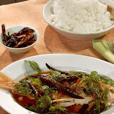 Deep-Fried Fish with Three-Flavored Sauce