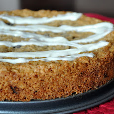 Iced Oatmeal Raisin Cookie Pie