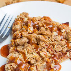 Apple Crisp Pizza with Caramel Sauce