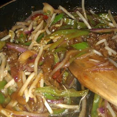 Tomato Beef Chow Mein