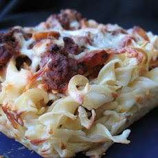 Beef 'n Noodle Casserole