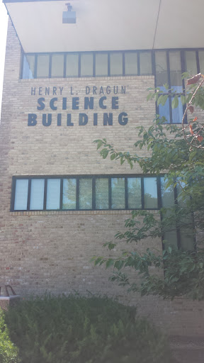 AACC Henry Dragun SCIENCE BUILDING