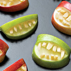 Apple Bites (Halloween Lunch Box Surprise)
