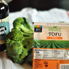 Tofu in Peanut Sauce