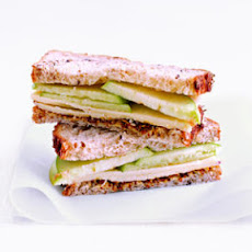 Cheddar and Apple Sandwich