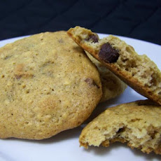 Chocolate Chip Walnut Cookies