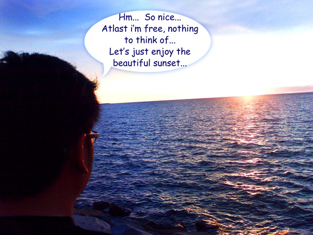 [Beach pic with speech bubble template copy[2].jpg]