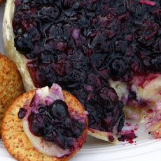 Blue Brie (Baked Brie With Blueberries)