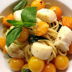 Spaghetti with Sungold Tomatoes and Scallops