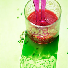 Nectarines in Lavender-Infused Raspberry Sauce