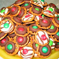 Easy, Festive Chocolate Holiday Pretzels