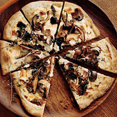 Mushroom–and–Goat Cheese Béchamel Pizzas