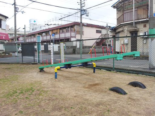 関山児童遊園