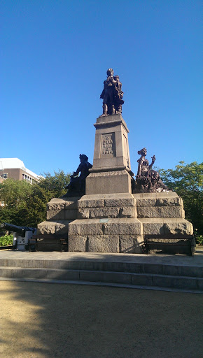 General Sir George Don Statue