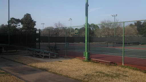 Deerfield Village Tennis Courts