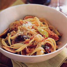 Egg Fettuccine with Figs, Rosemary, and Pancetta