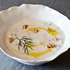 Yogurt Soup with Cucumbers and Walnuts (Tarator)