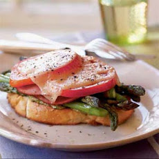 Asparagus Melt with Pesto Spread