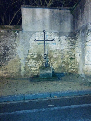 Croix De Chevilly