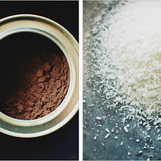 COCOA COCONUT BITS // Makes 20