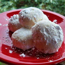 Melt in Your Mouth Tea Cookies
